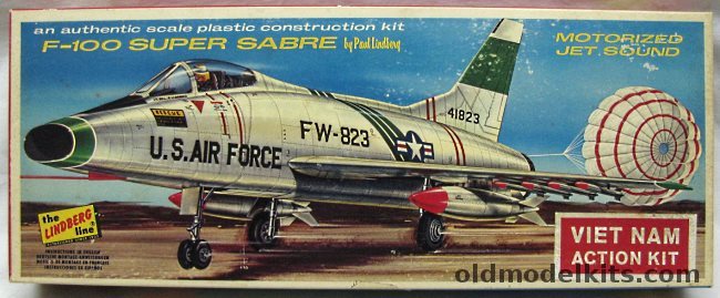 Lindberg 1/48 F-100 Super Sabre Motorized with Jet Sound, 309M-129 plastic model kit